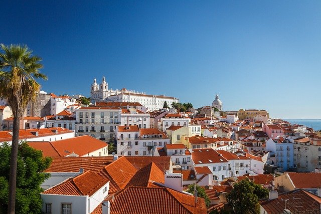 Lisbon Travel Tips and Tricks: Your Complete Guide